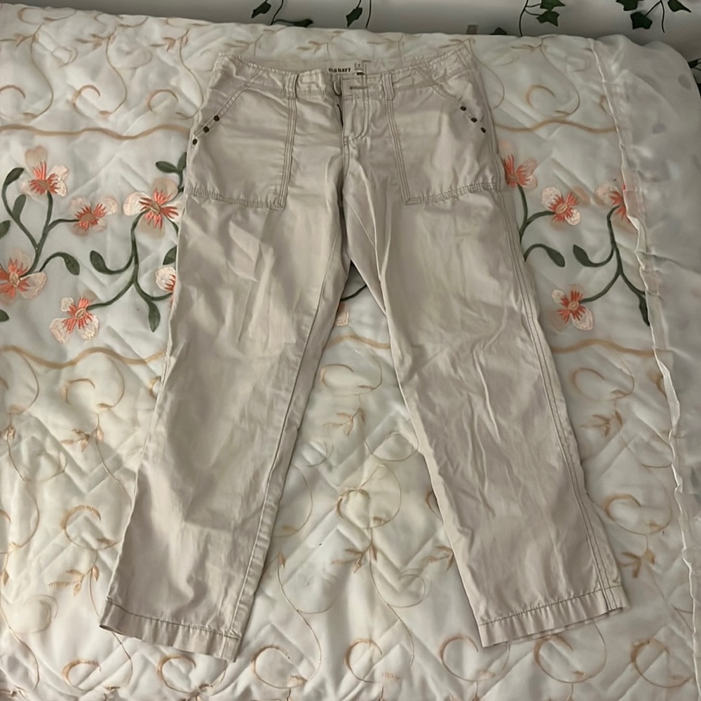 Basic cropped pants!
